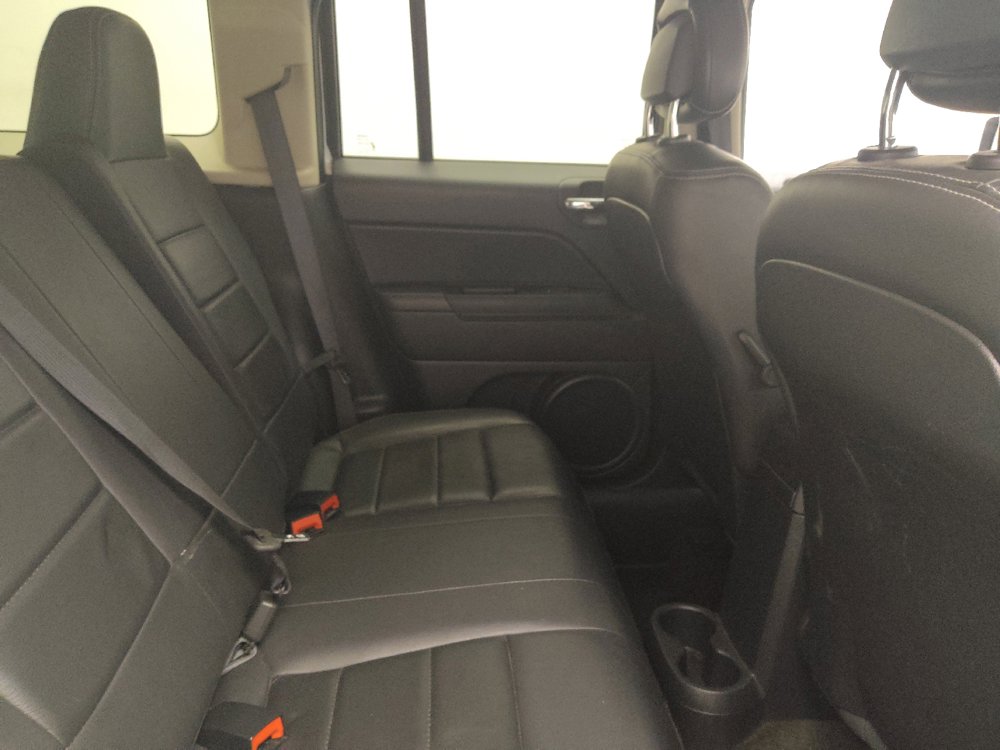 Used 2015 Jeep Patriot High Altitude FWD image 19