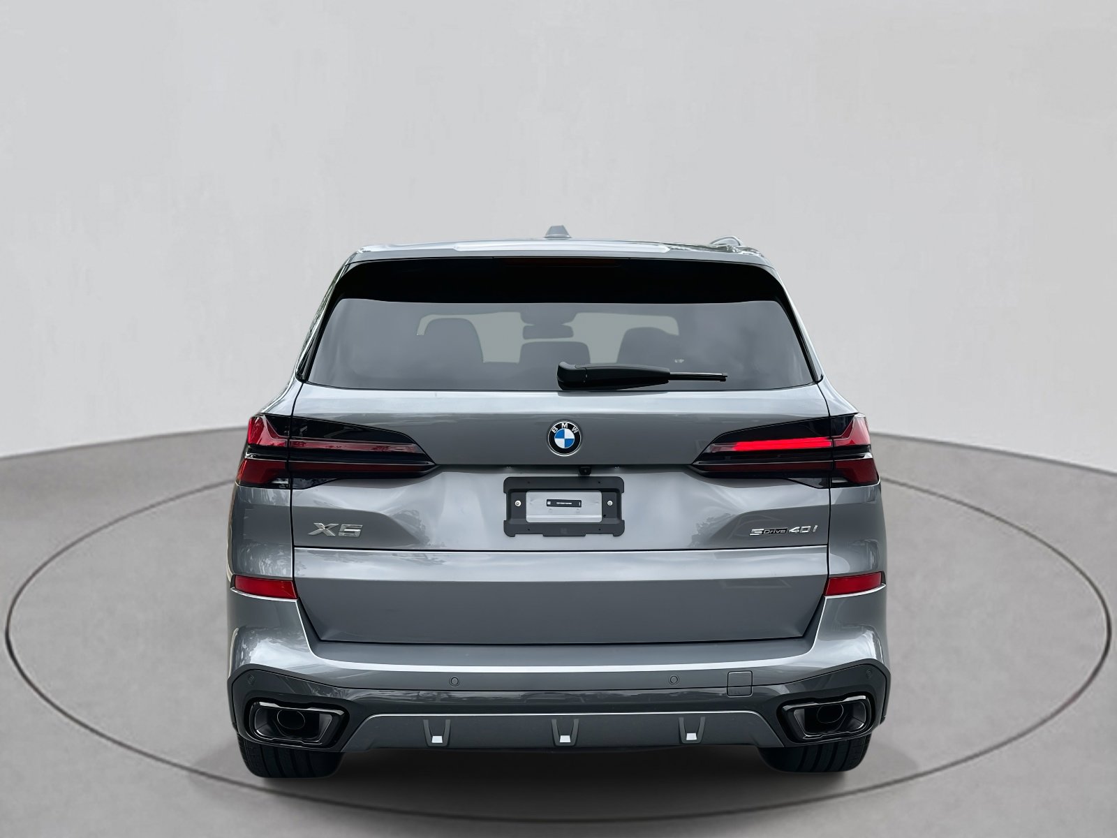 New 2026 BMW X5 sDrive40i w/ M Sport Package image 4