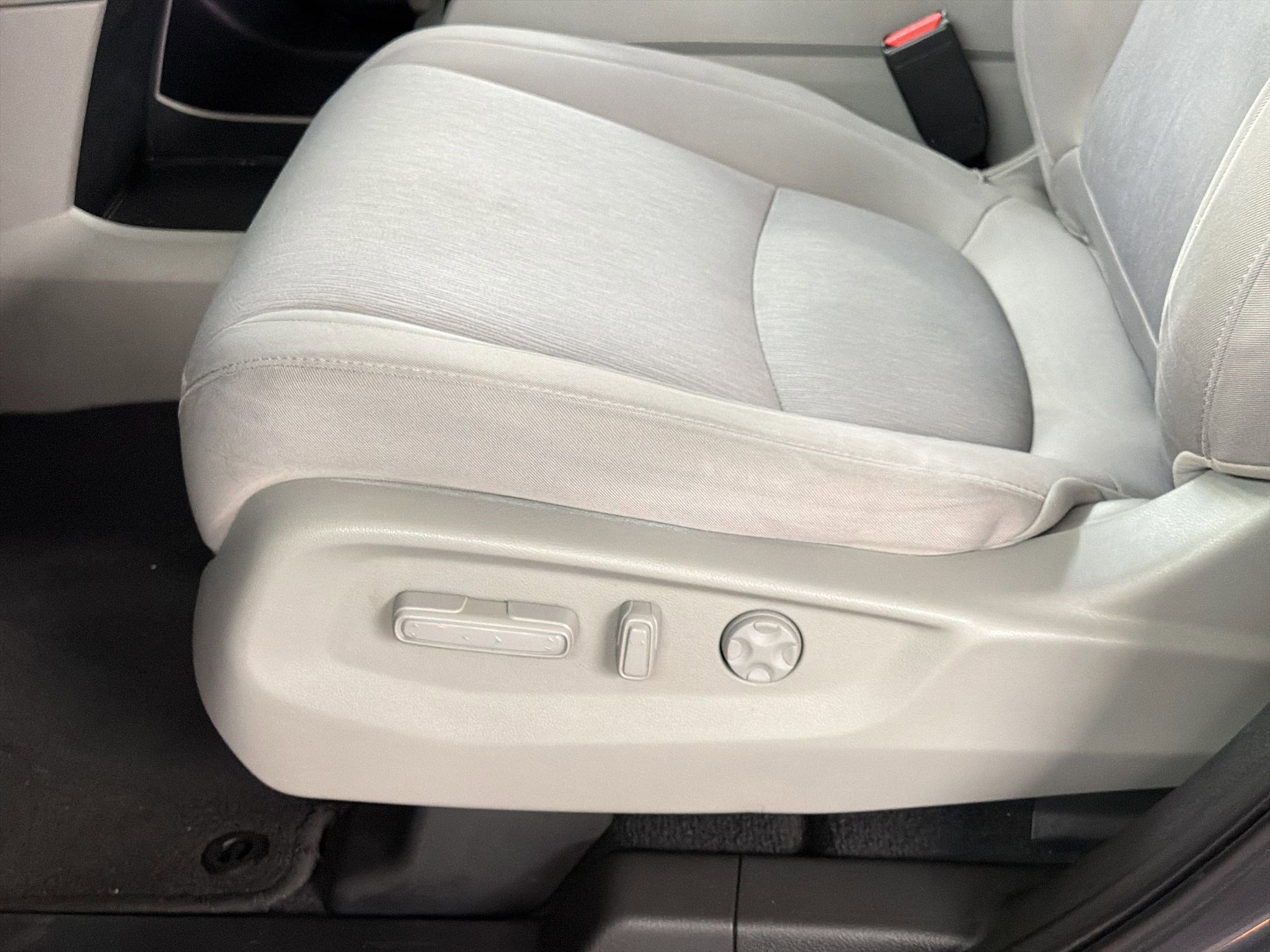 Used 2020 Honda Odyssey EX image 14