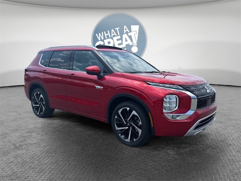 New 2025 Mitsubishi Outlander SEL image 2