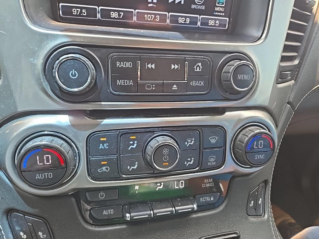 Used 2019 Chevrolet Suburban LT RWD image 18