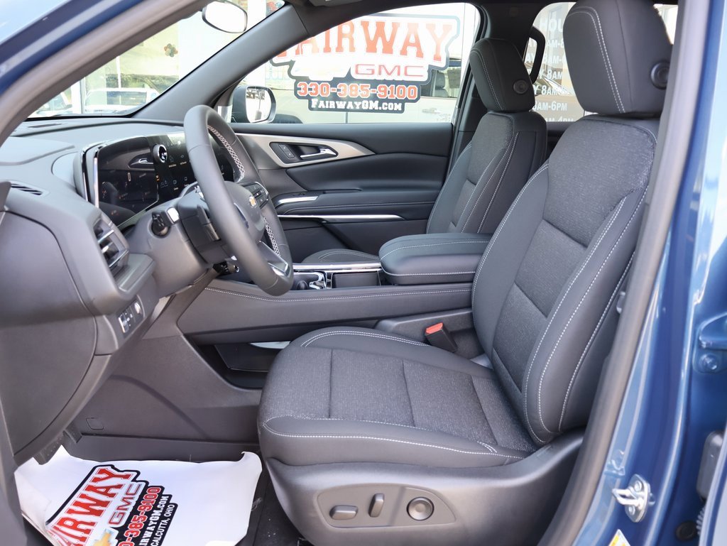 New 2026 Chevrolet Traverse LT w/ LPO, Floor Liner Package image 12