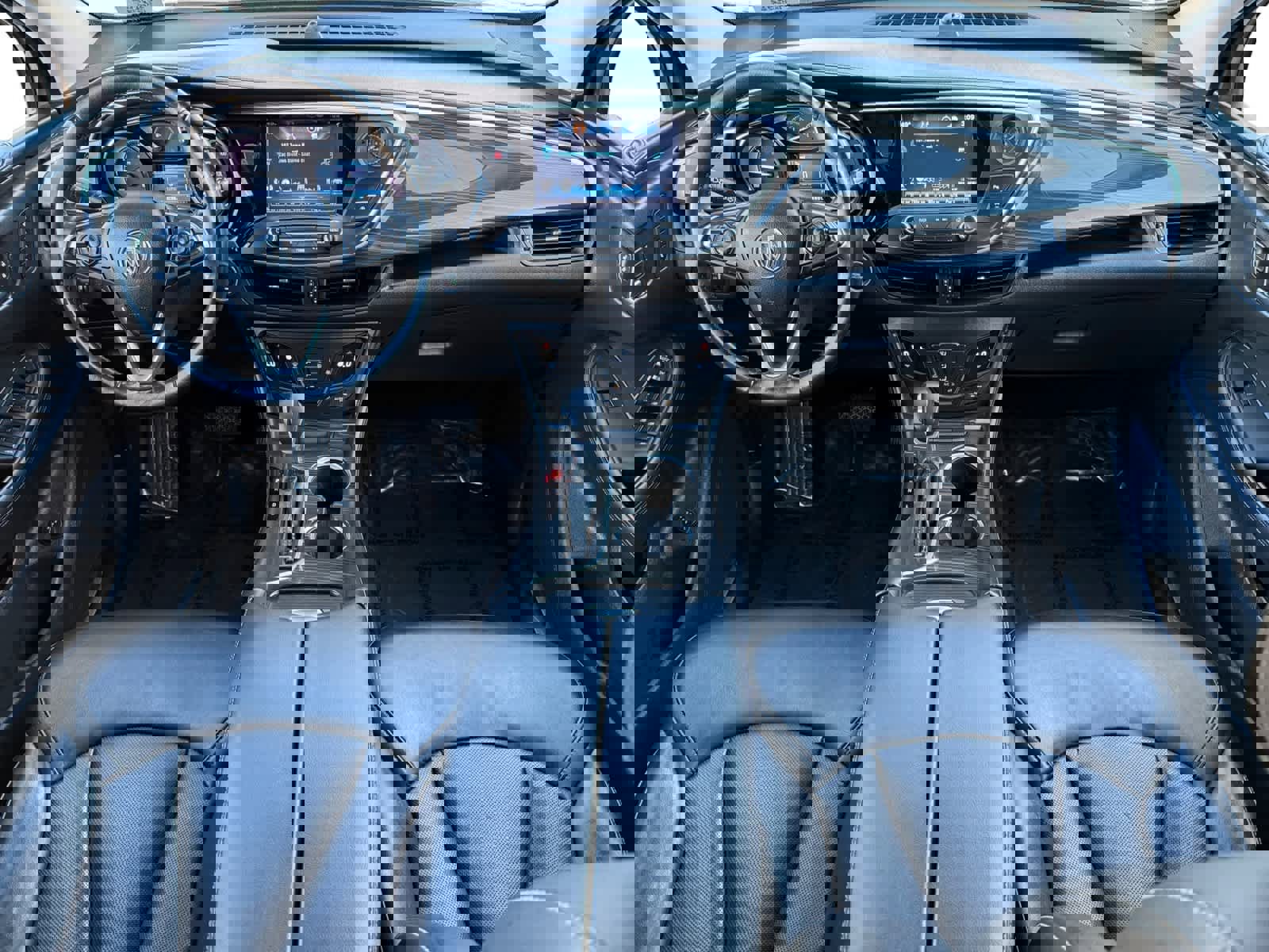 Used 2020 Buick Envision Essence image 12