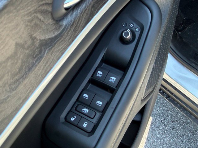 New 2026 Jeep Grand Cherokee Limited AWD/4WD image 13