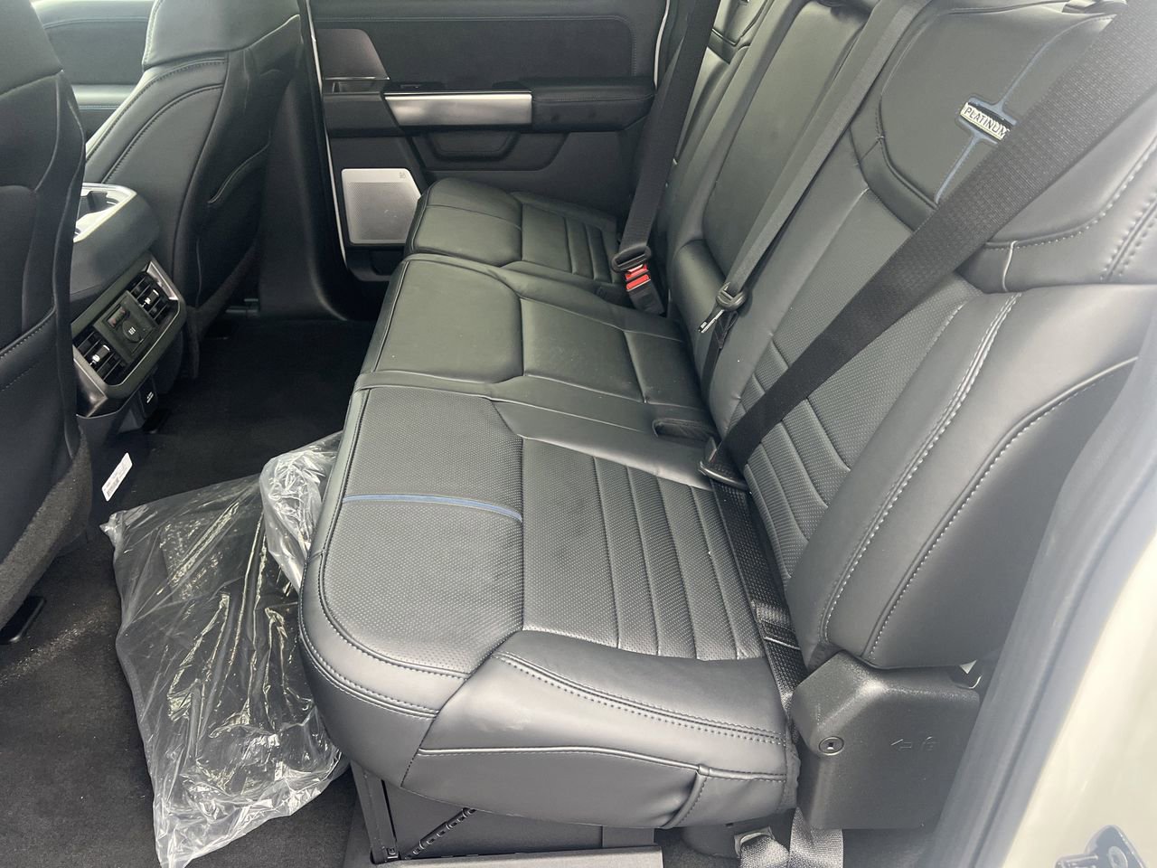 New 2026 Ford F250 Platinum image 24