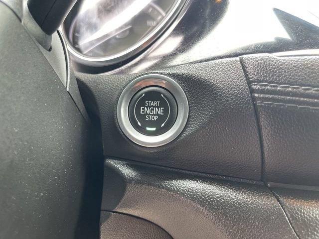 Used 2020 Buick Encore GX Preferred w/ Sport Touring Package FWD image 17