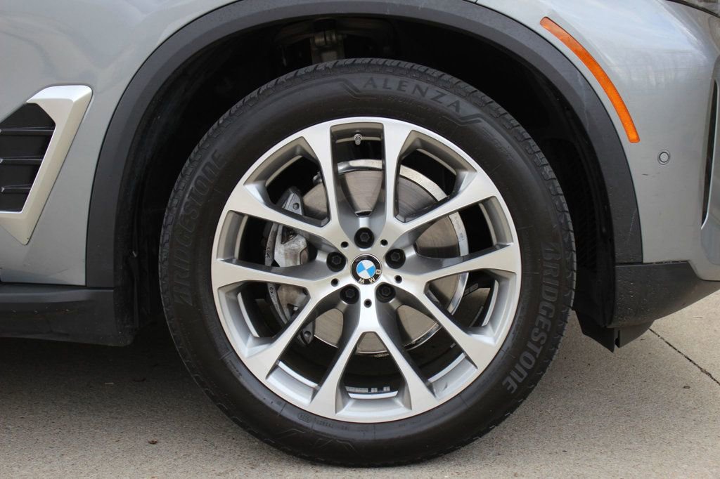 Used 2025 BMW X5 xDrive40i image 37