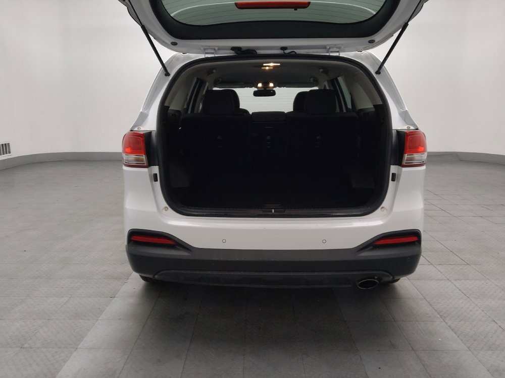Used 2018 Kia Sorento LX image 29