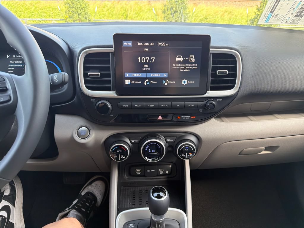 New 2026 Hyundai Venue SEL FWD image 24