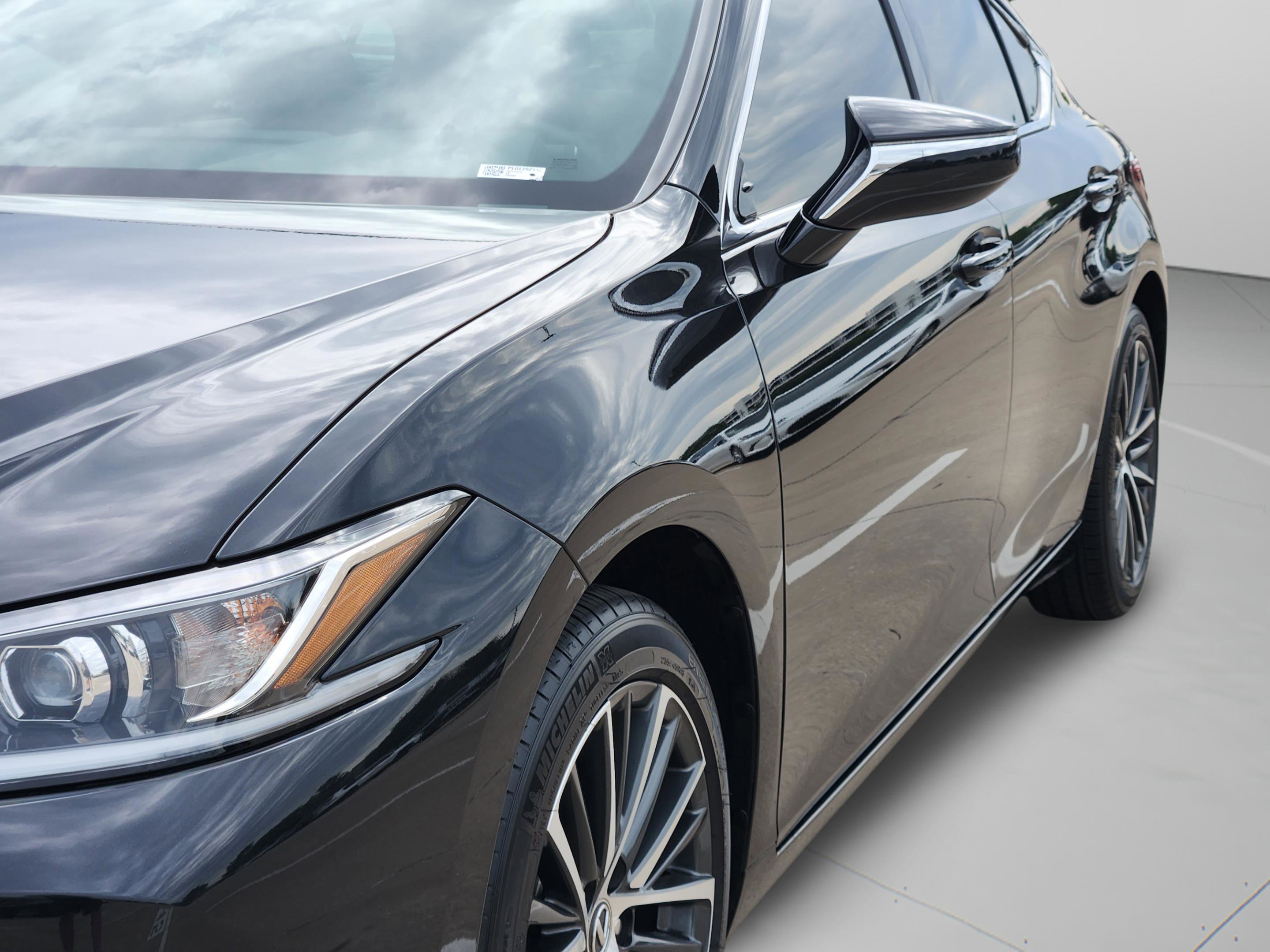 Used 2025 Lexus ES 350 w/ Premium Package FWD image 35