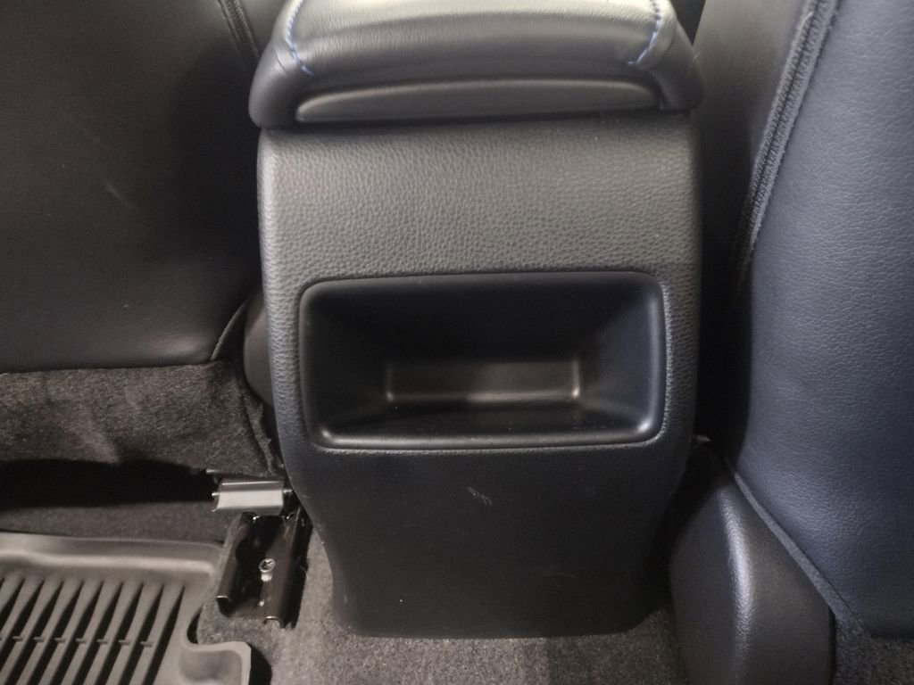 Used 2022 Toyota Corolla XSE FWD image 36