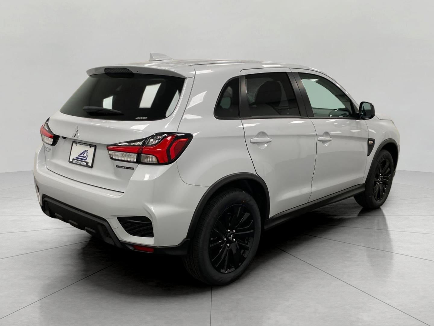 New 2026 Mitsubishi Outlander Sport LE AWD/4WD image 3