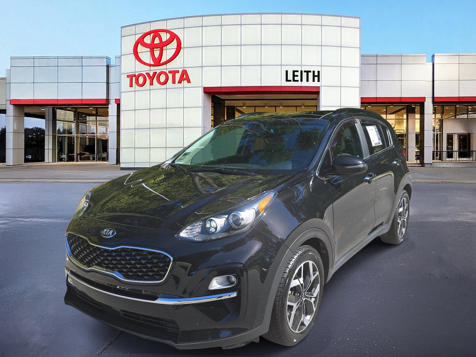 Used 2022 Kia Sportage EX w/ EX Technology Package