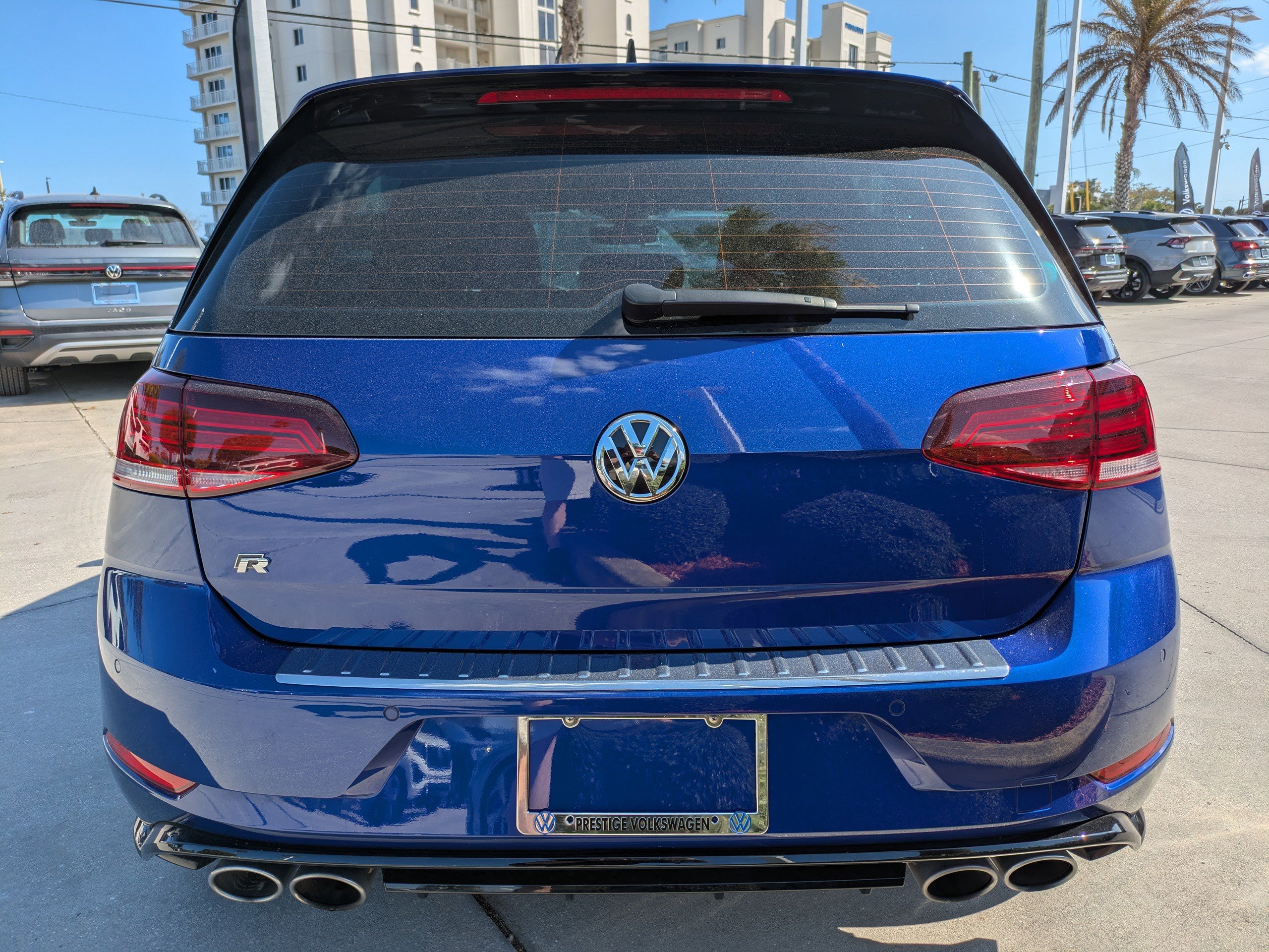 Used 2019 Volkswagen Golf R 4DR HB DSG W/DCC/ image 5