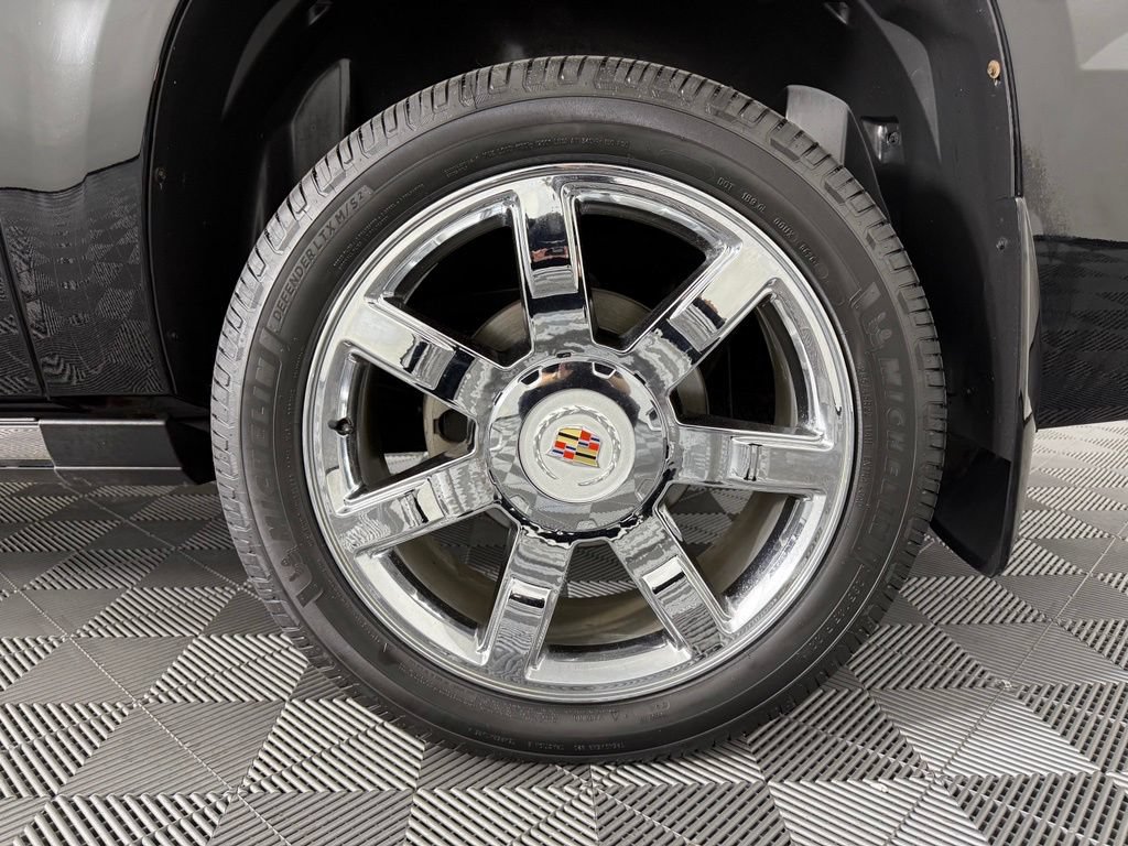 Used 2013 Cadillac Escalade EXT Premium AWD/4WD image 13