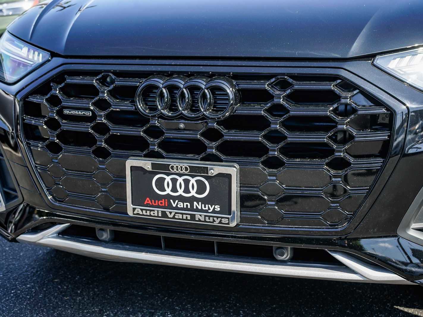 Used 2022 Audi Q5 2.0T Prestige w/ Prestige Package image 8