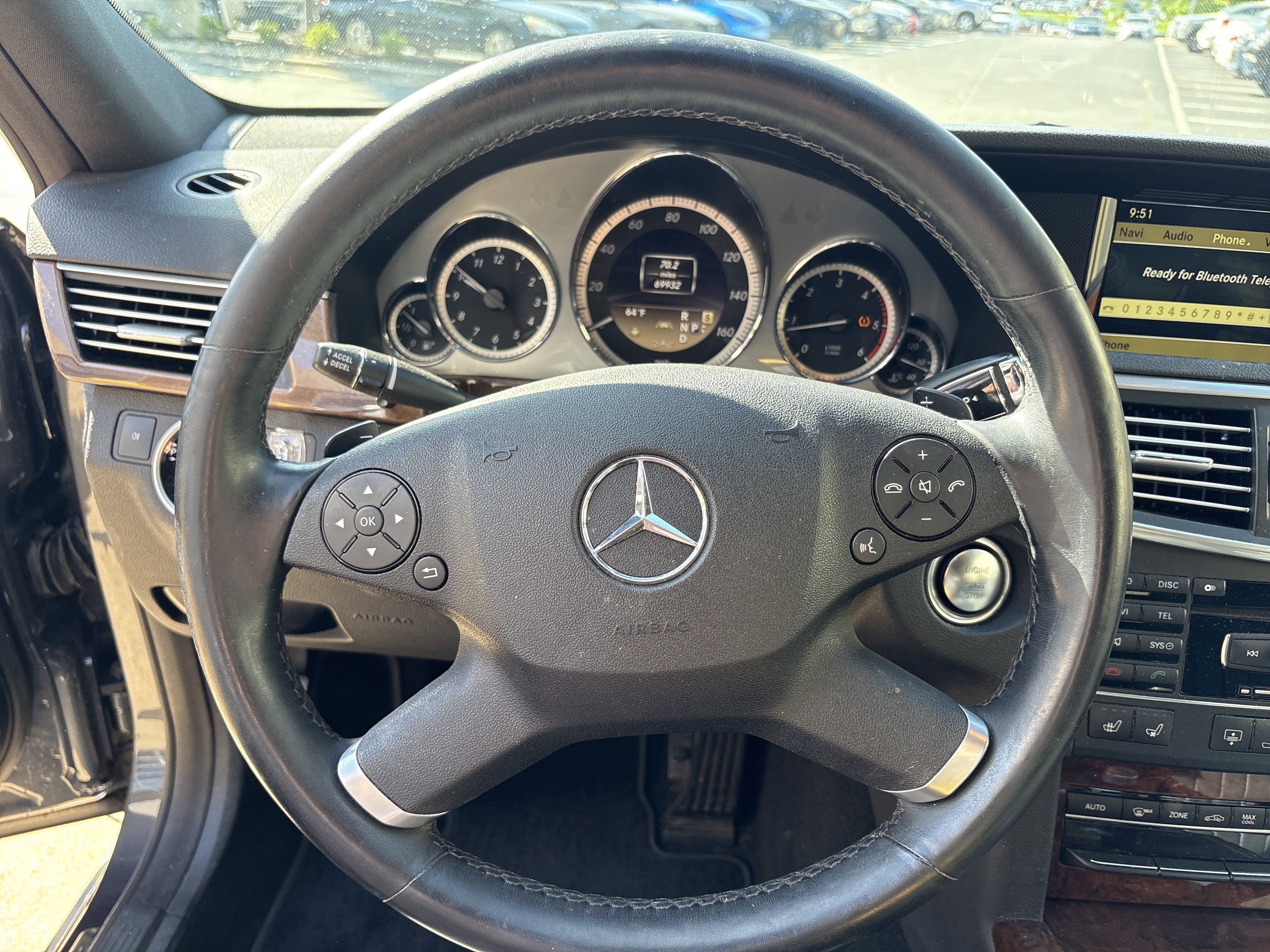 Used 2011 Mercedes-Benz E 350 BlueTEC Sedan image 18