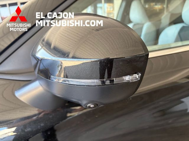 New 2026 Mitsubishi Outlander SE AWD/4WD image 9