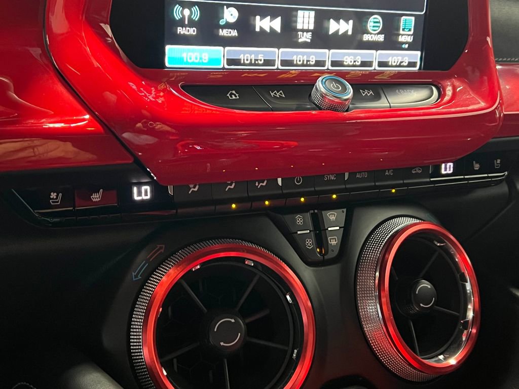 Used 2018 Chevrolet Camaro SS w/ Redline Edition RWD image 28