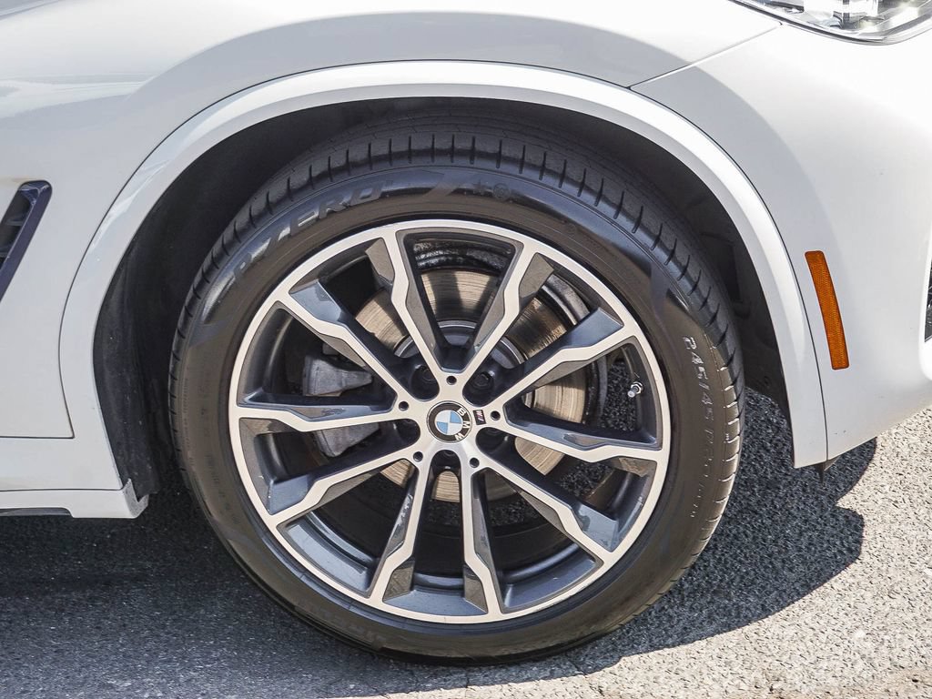 Used 2019 BMW X4 xDrive30i w/ M Sport Package 2 AWD/4WD image 9
