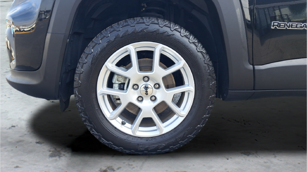 Used 2023 Jeep Renegade Latitude AWD/4WD image 28