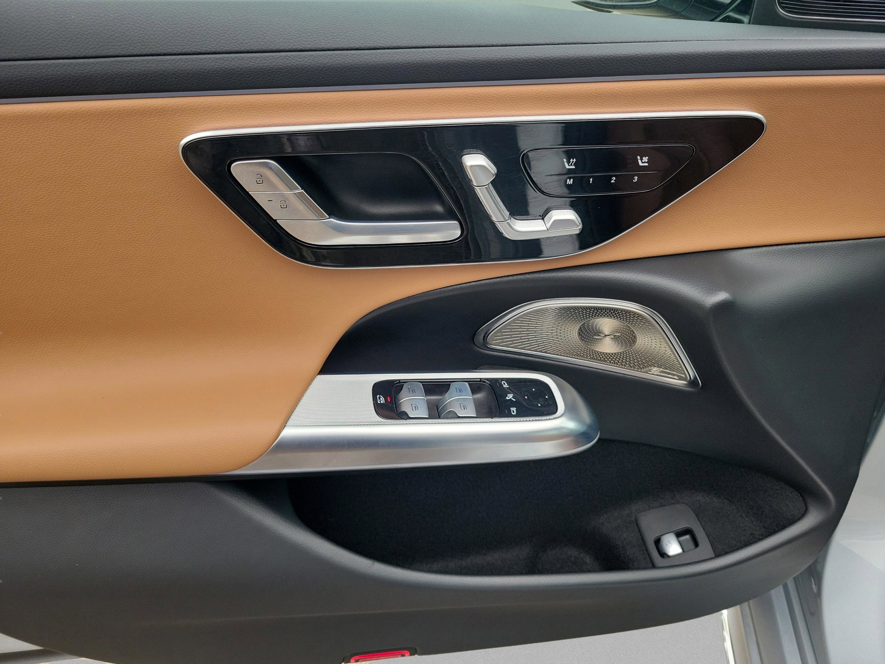 Certified 2025 Mercedes-Benz E 350 4MATIC Sedan image 11