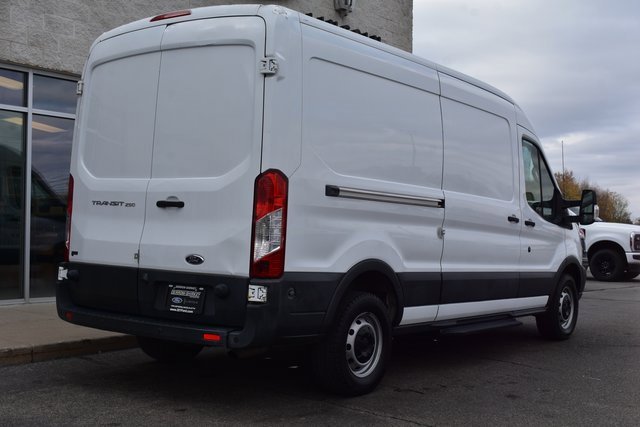 Used 2016 Ford Transit 250 148 Medium Roof image 11
