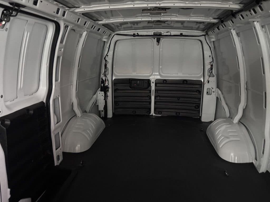 New 2025 Chevrolet Express 2500 w/ Driver Convenience Package image 26