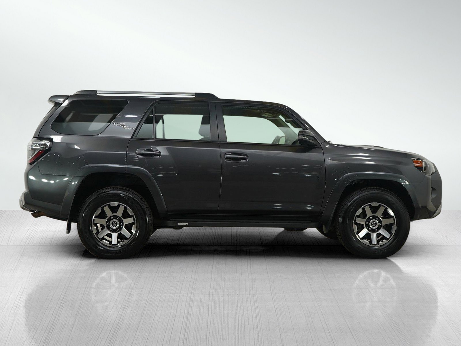 Used 2018 Toyota 4Runner TRD Off-Road Premium image 6