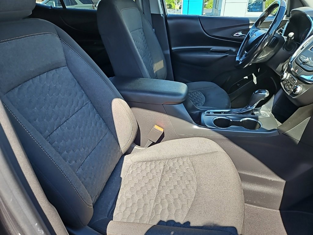 Used 2020 Chevrolet Equinox LT image 24