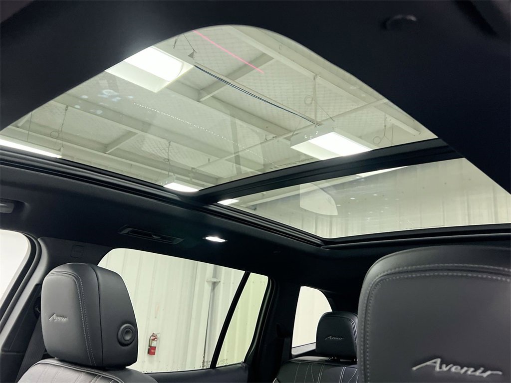 New 2026 Buick Enclave Avenir w/ Super Cruise Package image 19