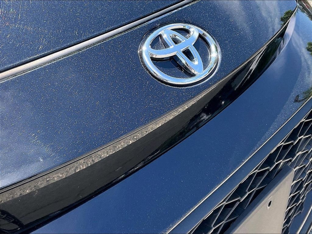 Used 2023 Toyota Corolla SE w/ Carpet Mat Package (TMS) FWD image 30