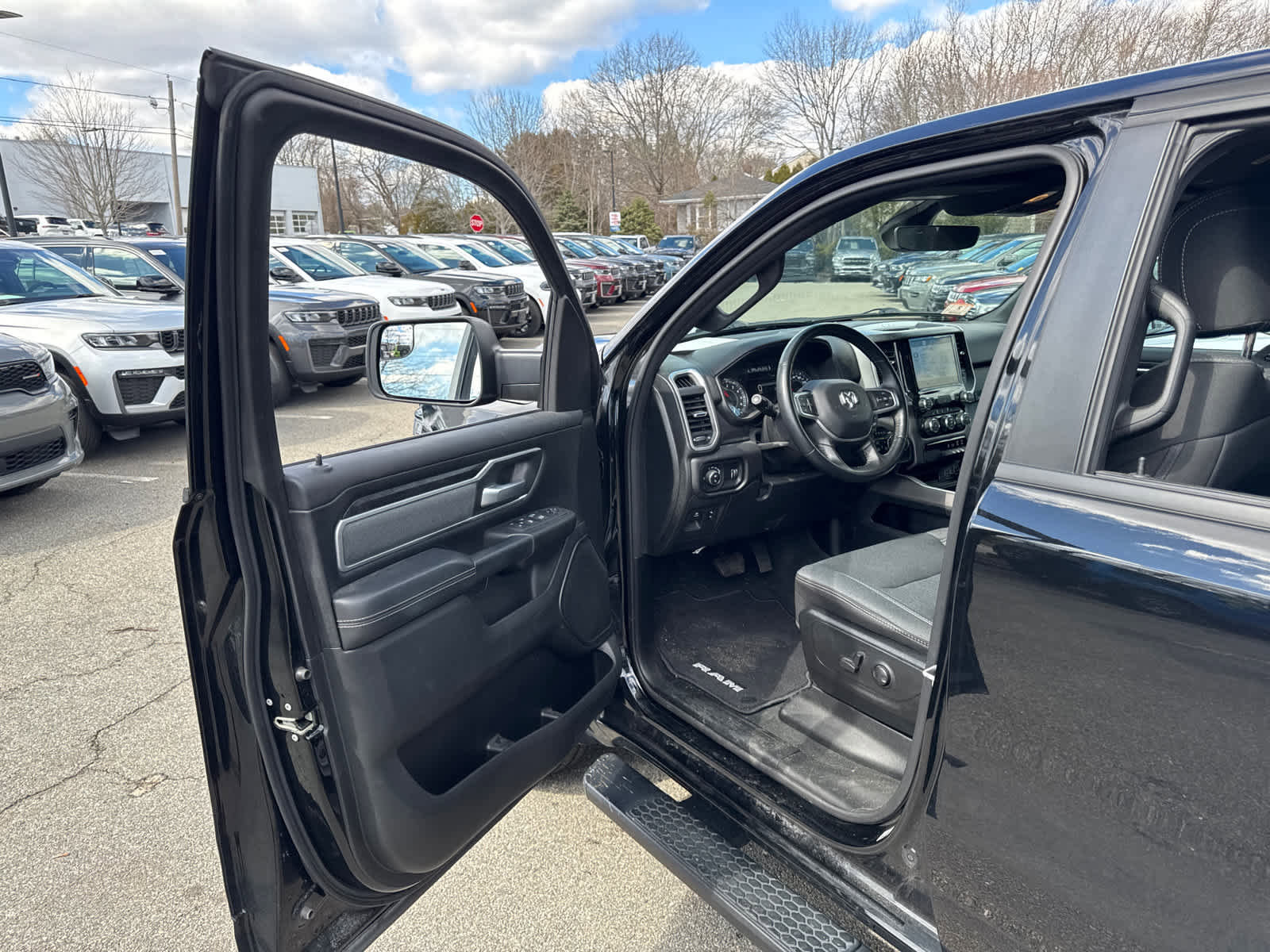 Used 2022 RAM 1500 Big Horn image 11