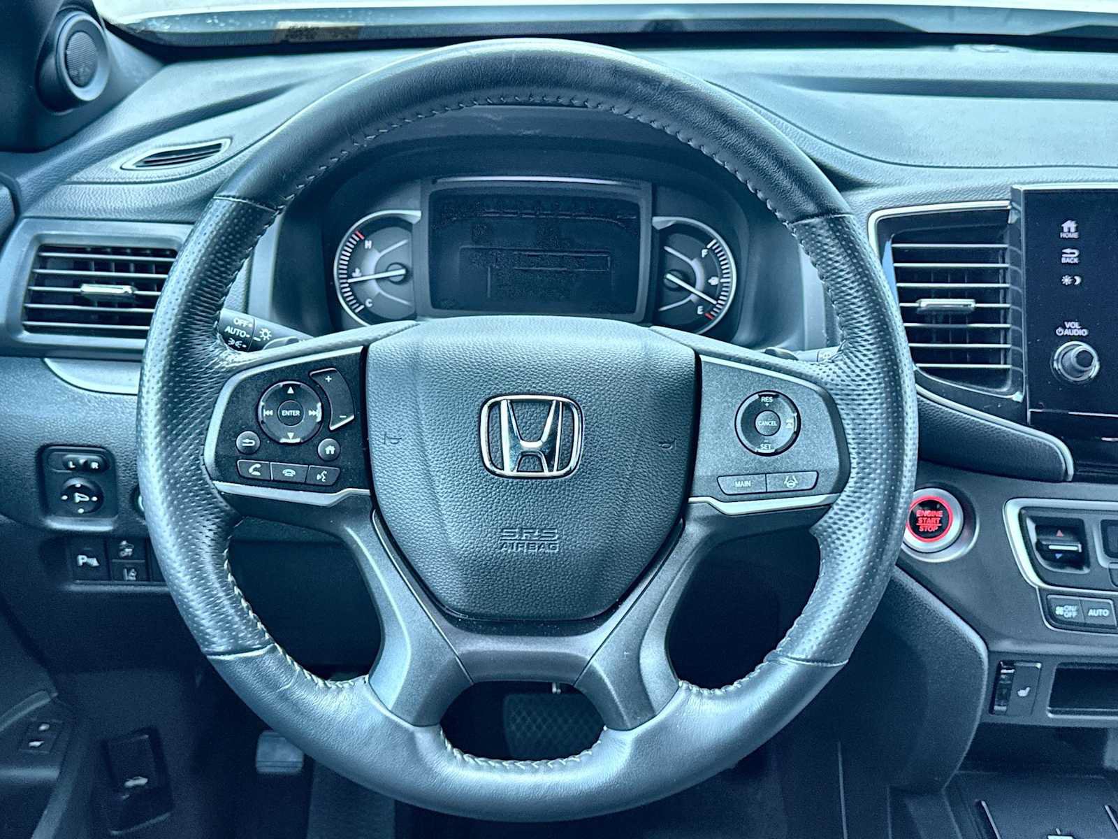 Used 2025 Honda Passport EX-L image 15