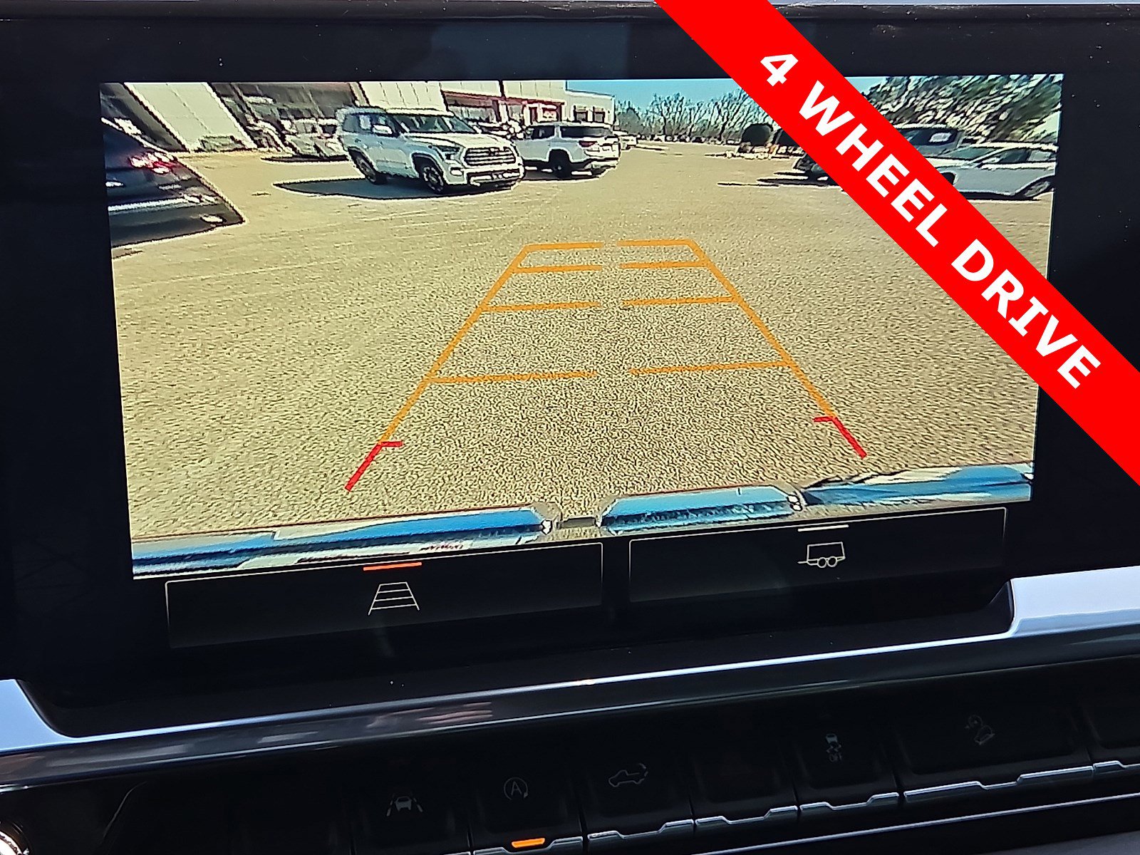 Used 2023 GMC Sierra 1500 SLT w/ X31 Off-Road Package image 18