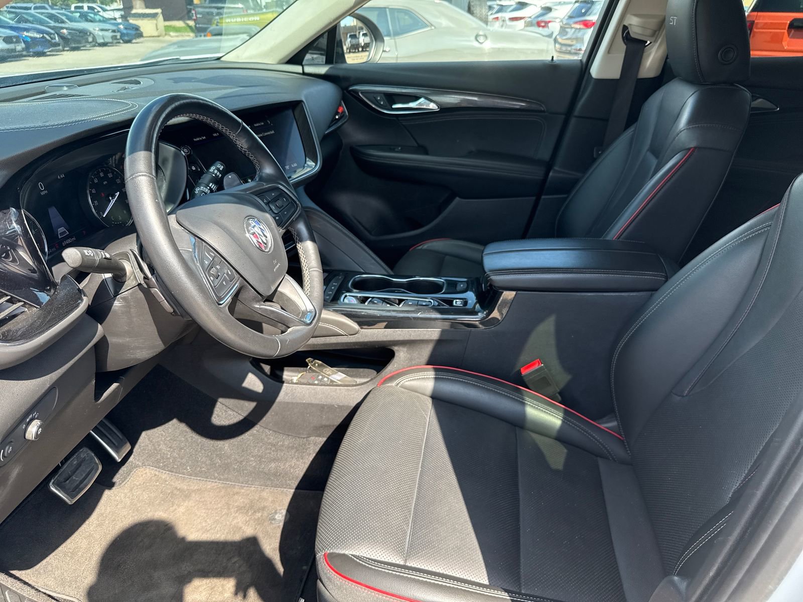 Used 2022 Buick Envision Essence w/ Sport Touring Package AWD/4WD image 16