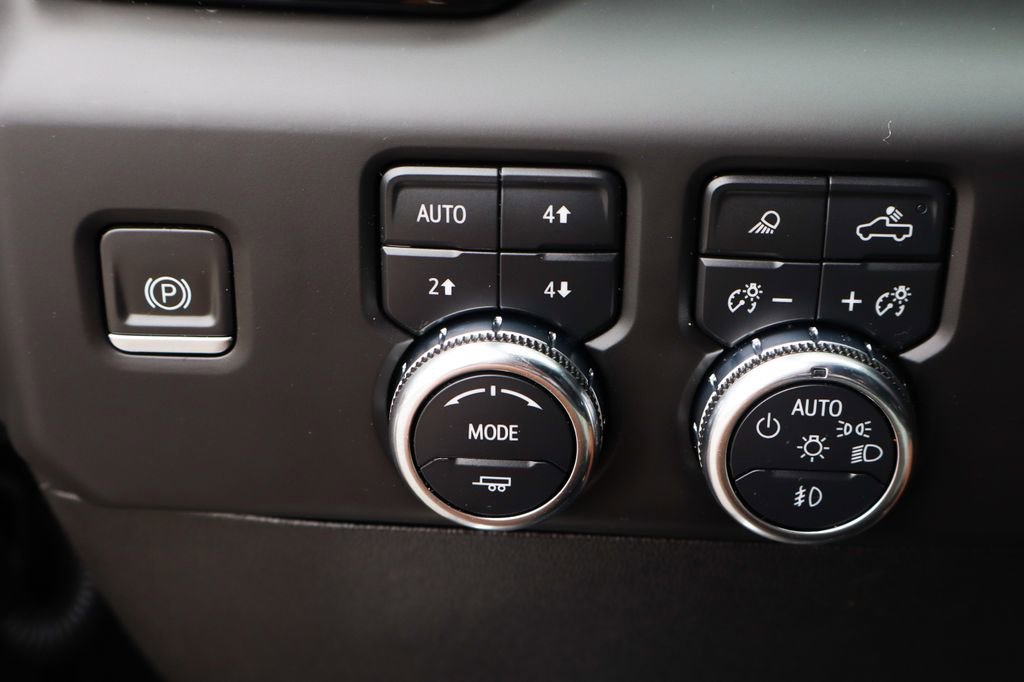Used 2024 GMC Sierra 2500 Denali w/ Denali Reserve Package image 24