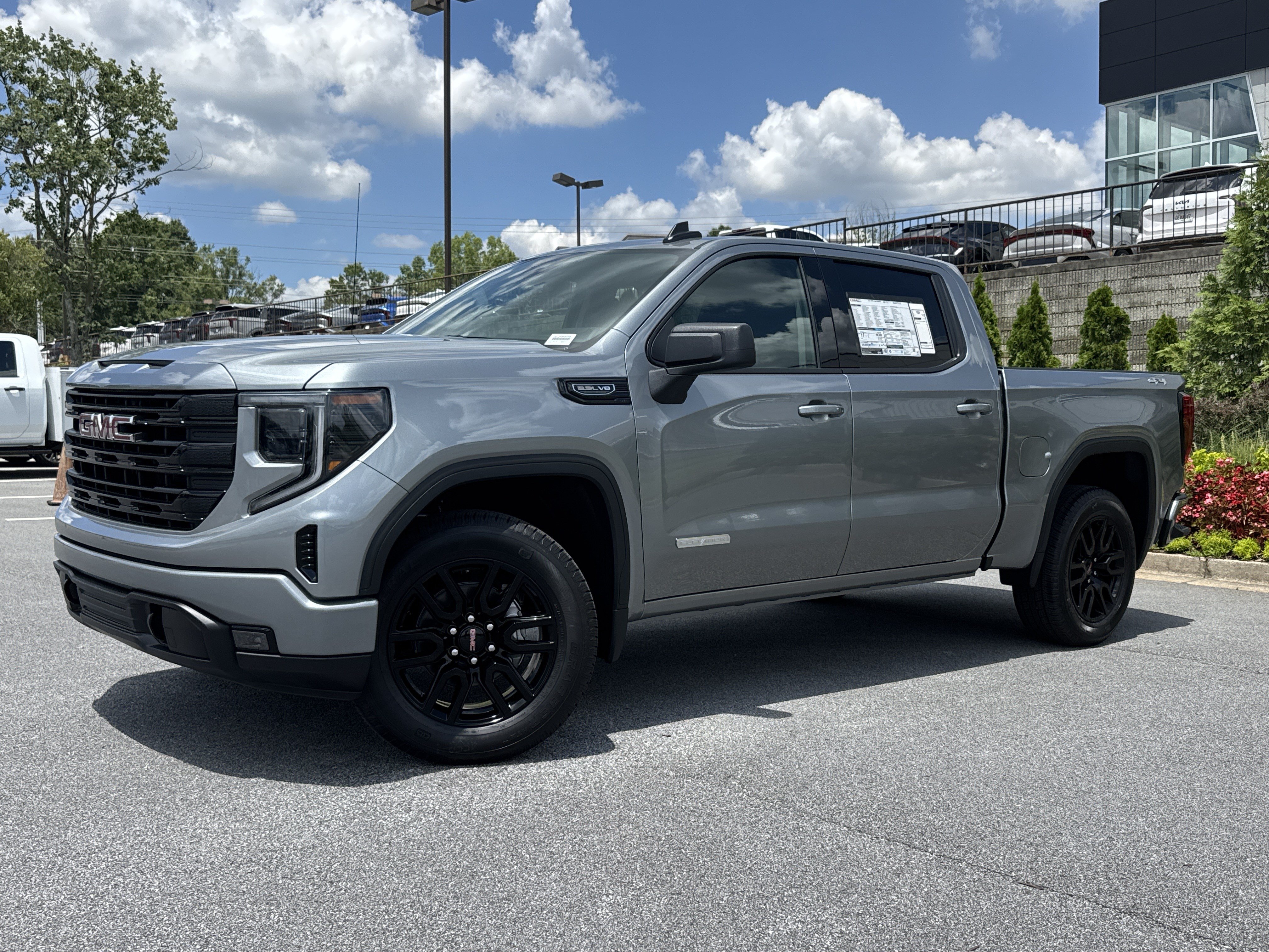 Used 2026 GMC Sierra 1500 Elevation w/ Preferred Package AWD/4WD image 5