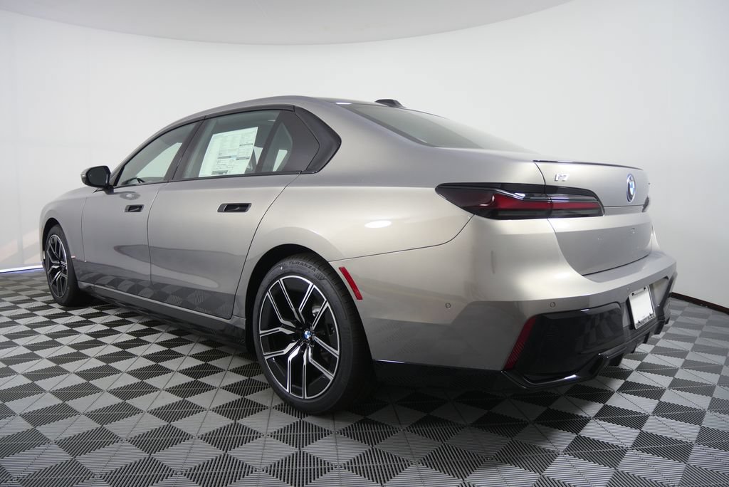 New 2026 BMW i7 xDrive60 AWD/4WD image 5