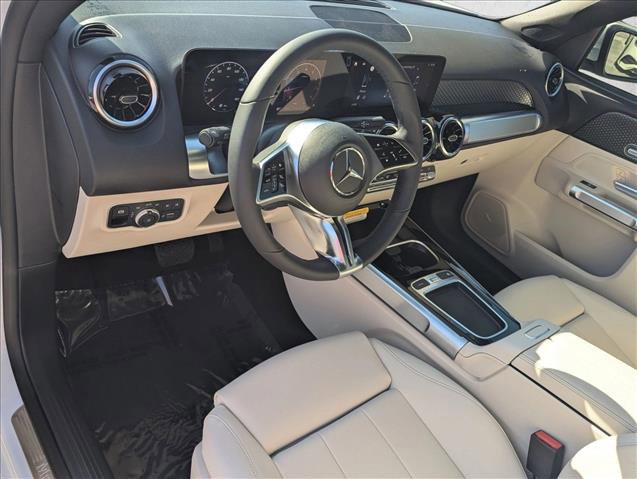 New 2026 Mercedes-Benz GLB 250 image 3