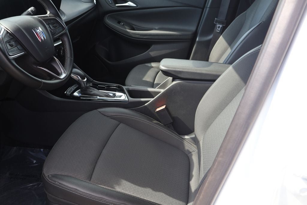 Used 2025 Buick Encore GX Preferred FWD image 12