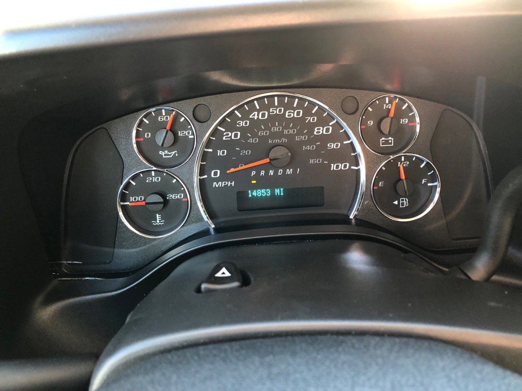 Used 2024 Chevrolet Express 2500 w/ Driver Convenience Package image 32