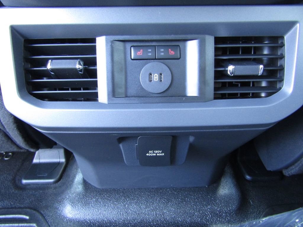 New 2026 Ford F350 Lariat w/ FX4 Off-Road Package image 34