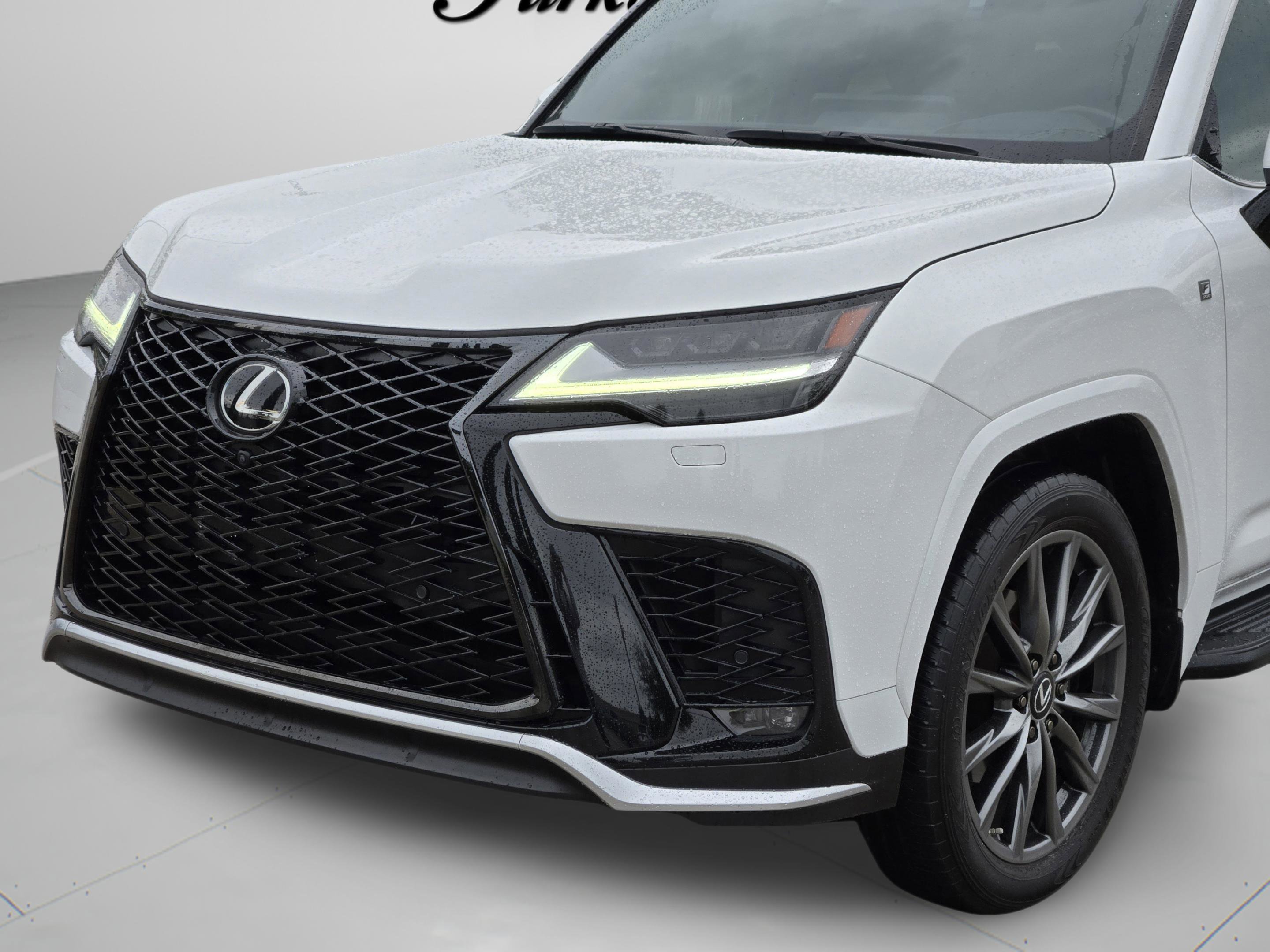 Used 2023 Lexus LX 600 F Sport AWD/4WD image 36