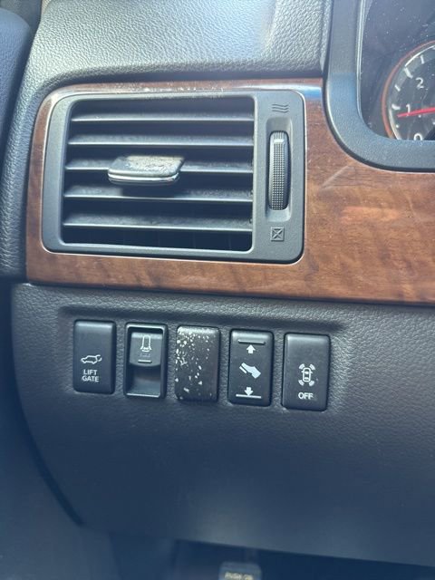 Used 2012 Nissan Armada Platinum RWD image 24