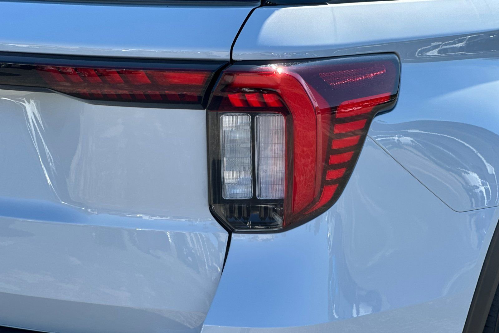 New 2026 Ford Explorer Active w/ Active Comfort Package image 27