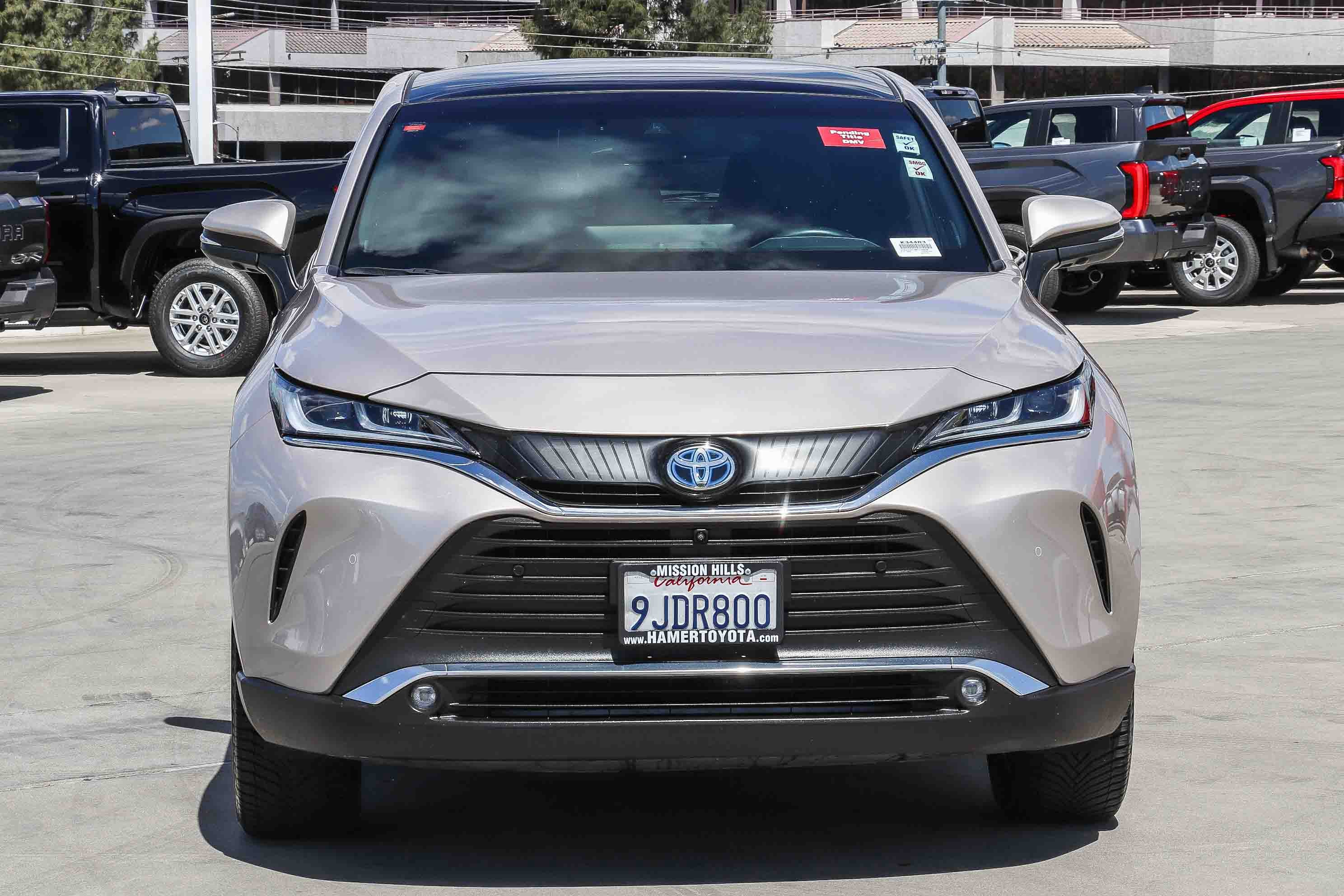 Certified 2023 Toyota Venza Limited AWD/4WD image 2