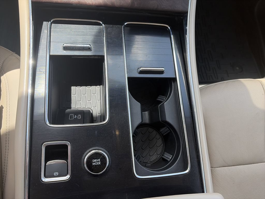 Used 2023 Lincoln Aviator Reserve w/ Equipment Group 201A RWD image 24