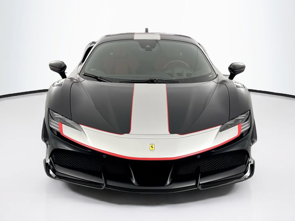 Used 2022 Ferrari SF90 Stradale AWD/4WD image 2