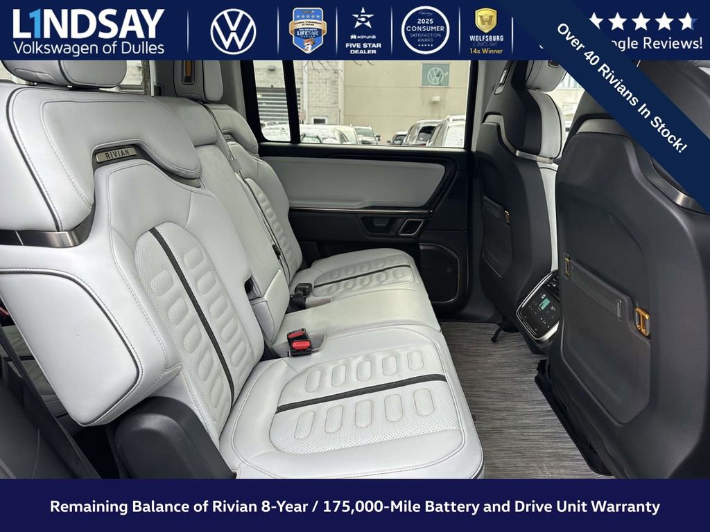 Used 2023 Rivian R1S Launch Edition image 9